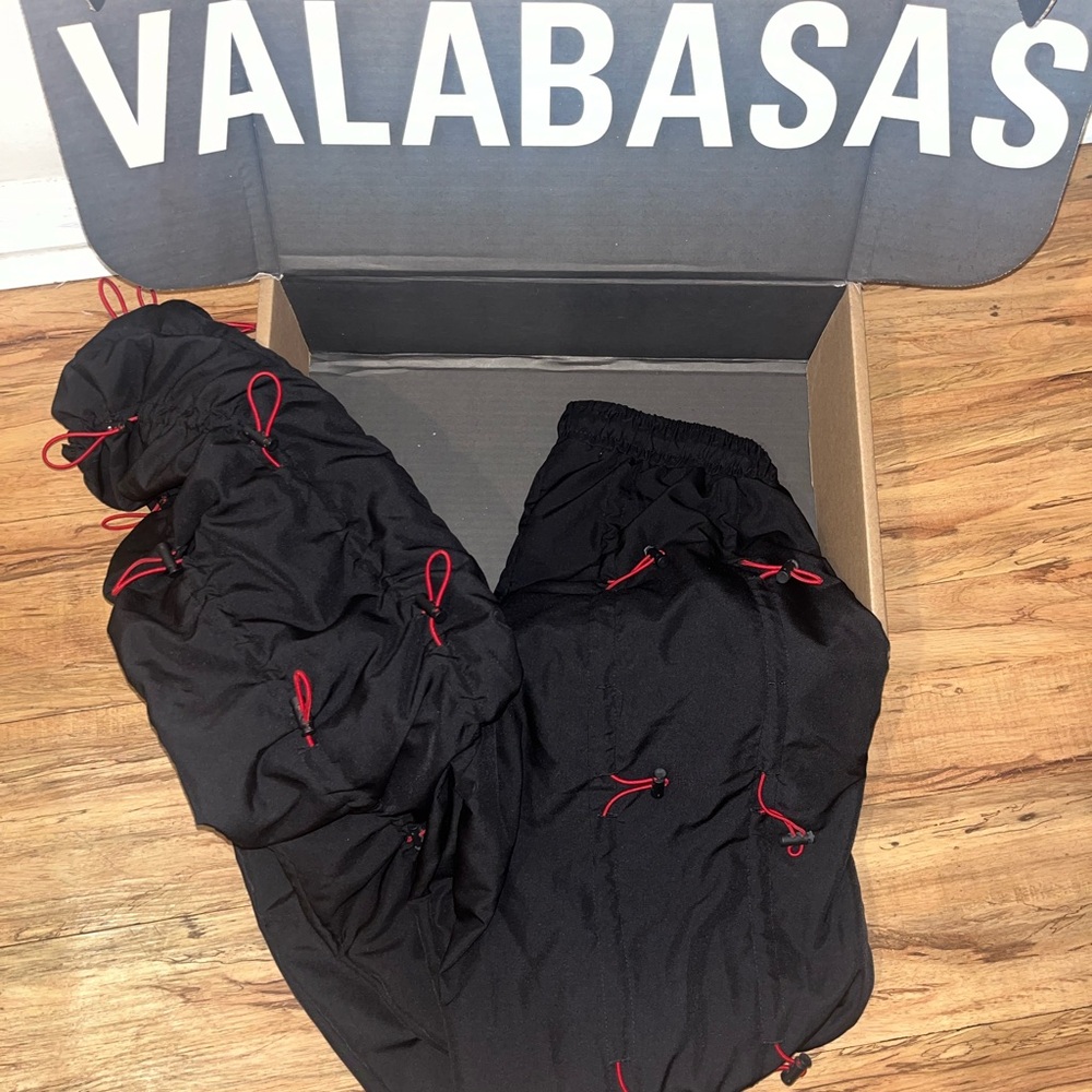 Mnml Black Bungee String All Over Pants Size Smal… - image 1